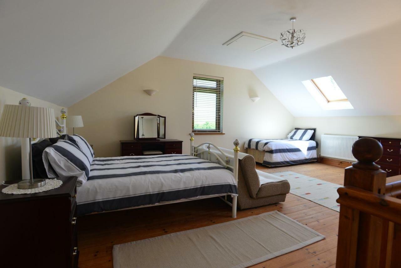 Apartamento Penddaulwyn Uchaf Farm # Carmarthenshire Nantgaredig Exterior foto